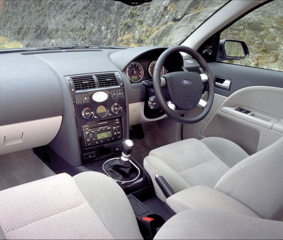  Ford Mondeo 2000 года  (фото 67 из 79)